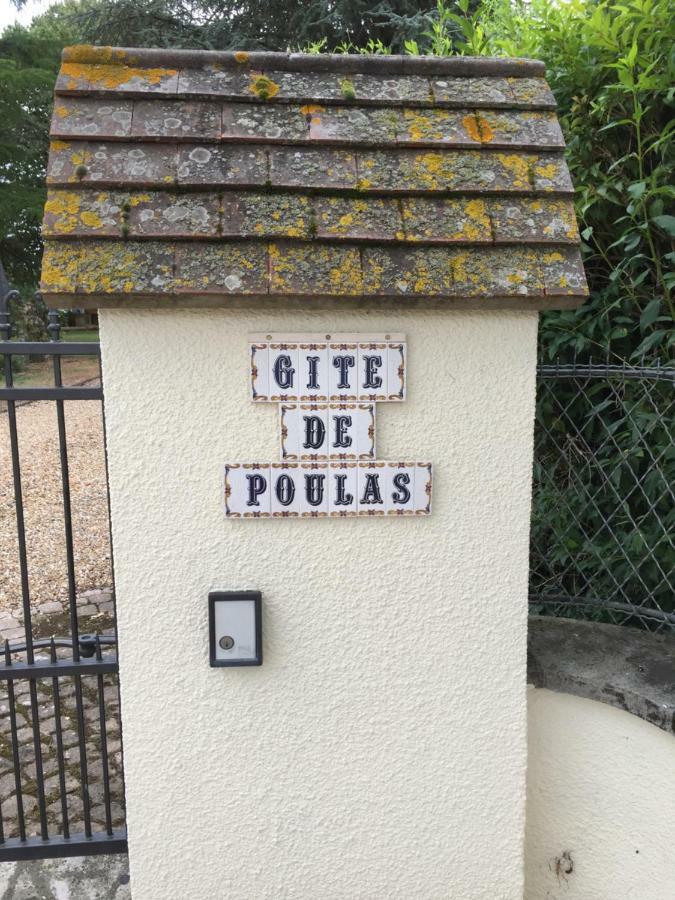 Gite De Poulas Couffy Esterno foto